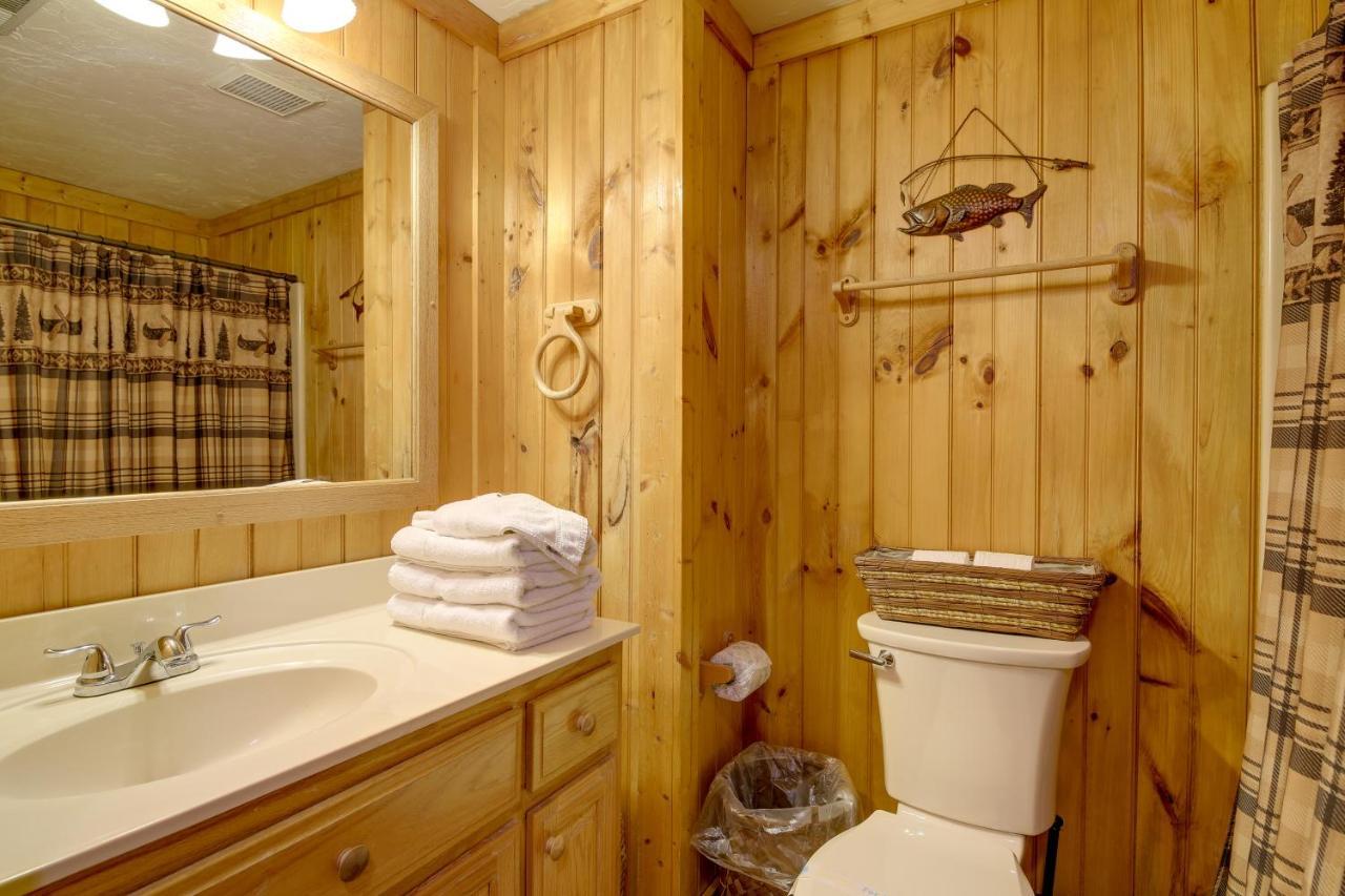 Smoky Mountains Cabin With Hot Tub, Deck And Views! Sevierville Buitenkant foto