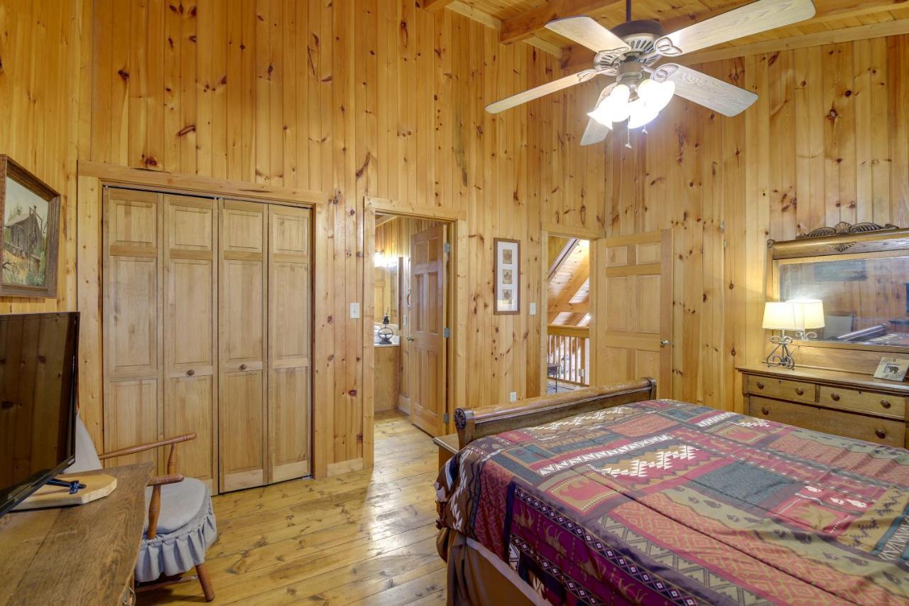 Smoky Mountains Cabin With Hot Tub, Deck And Views! Sevierville Buitenkant foto
