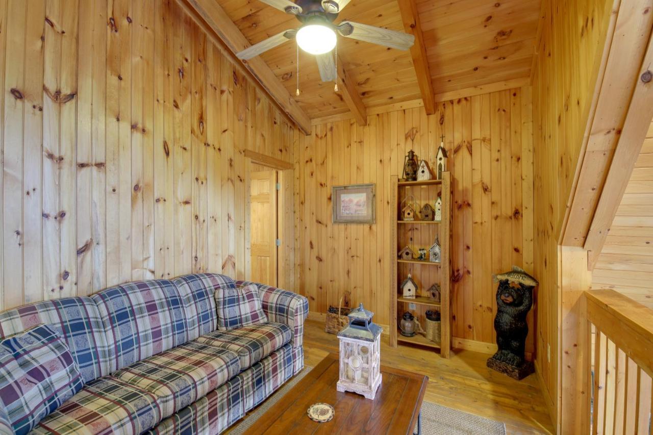 Smoky Mountains Cabin With Hot Tub, Deck And Views! Sevierville Buitenkant foto
