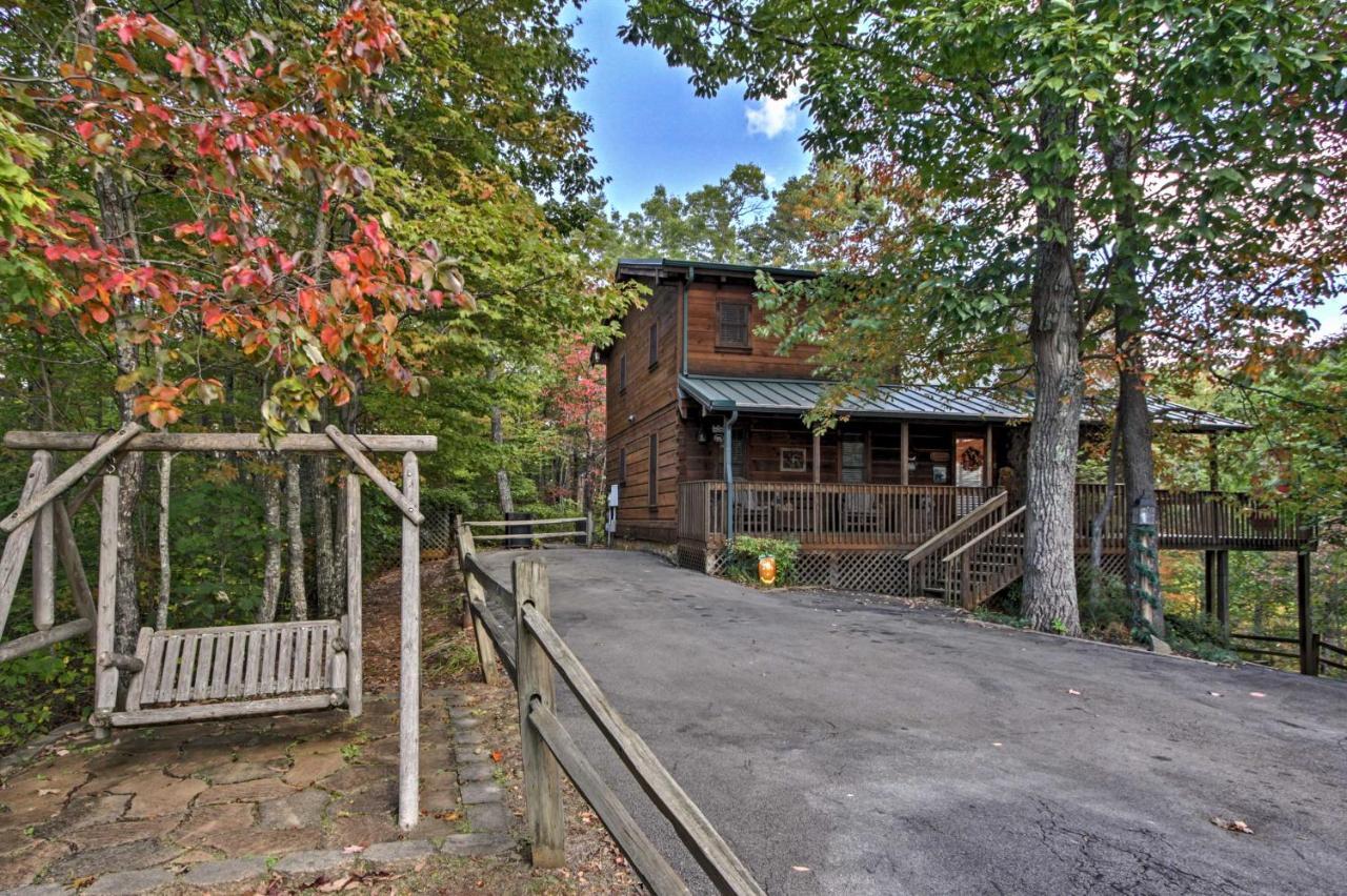 Smoky Mountains Cabin With Hot Tub, Deck And Views! Sevierville Buitenkant foto